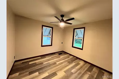 9525 Marlowe Avenue, Overland, MO 63114 - Photo 10