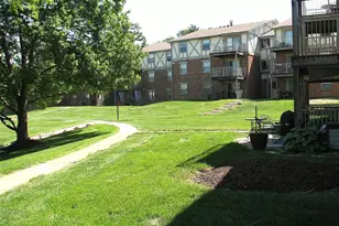 1380 Willow Brook Cove Ct, Creve Coeur, MO 63146 - Photo 12