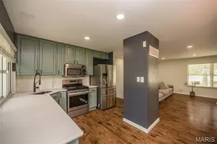 508 Arborwood Dr, Ballwin, MO 63021 - Photo 12