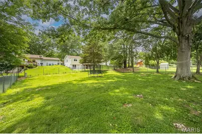 508 Arborwood Drive, Ballwin, MO 63021 - Photo 32