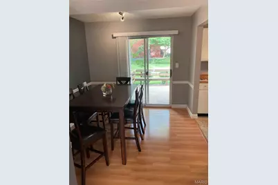 1520 E Swan Circle, Brentwood, MO 63144 - Photo 6