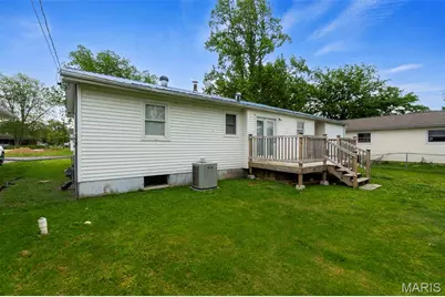 105 West Clarman, Chaffee, MO 63740 - Photo 6