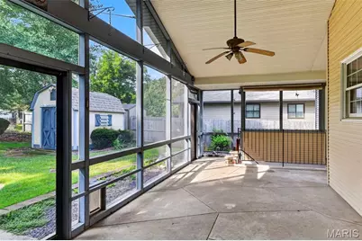 908 Devonshire Lane, Saint Charles, MO 63301 - Photo 4