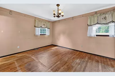 908 Devonshire Lane, Saint Charles, MO 63301 - Photo 20