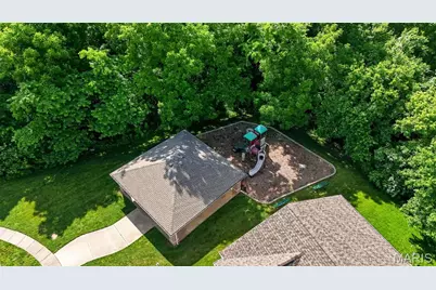 225 Flint Brook Drive, O'Fallon, MO 63366 - Photo 6