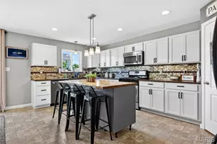 225 Flint Brook Dr, O'Fallon, MO 63366 - Photo 34