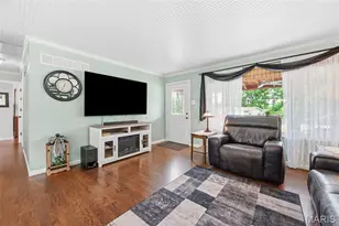 314 Capri Dr, O'Fallon, MO 63366 - Photo 10