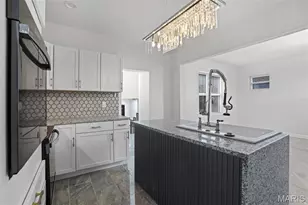4935 Cote Brilliante Ave, Saint Louis, MO 63113 - Photo 12