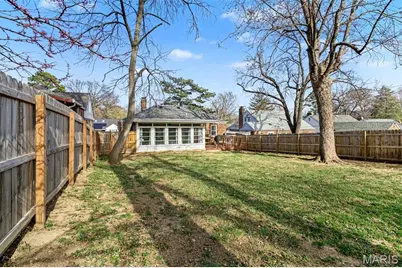 819 Blossom Lane, Rock Hill, MO 63119 - Photo 24