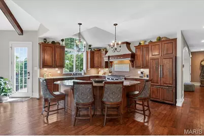 16925 Todd Evan Trail Road, Chesterfield, MO 63005 - Photo 10