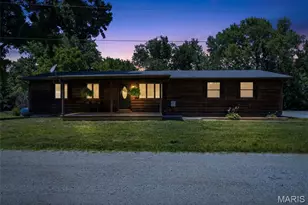 107 Red Deer Ln, O'Fallon, MO 63366 - Photo 2