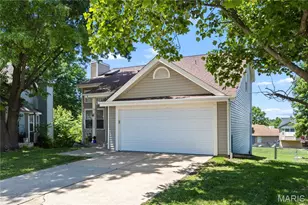 110 Aspencade Cir, Saint Peters, MO 63376 - Photo 2