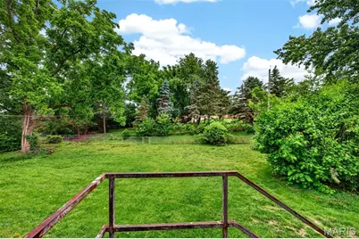 11820 Parklind Drive, Sunset Hills, MO 63127 - Photo 28