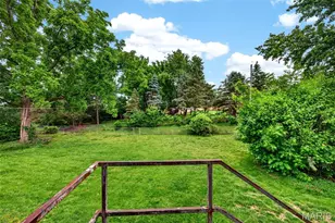 11820 Parklind Dr, Sunset Hills, MO 63127 - Photo 28