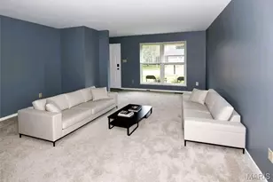 4221 Meadowgreen Trails Dr, Saint Louis, MO 63129 - Photo 10