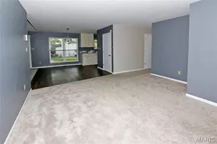 4221 Meadowgreen Trails Dr, Saint Louis, MO 63129 - Photo 4