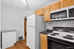 3557 St Joachim Ln, Saint Ann, MO 63074 - Photo 12