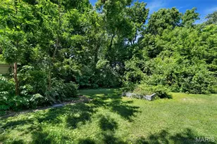 53 S Laclede Station Rd, Webster Groves, MO 63119 - Photo 8