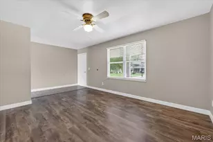 8 Vanguard Dr, Saint Peters, MO 63376 - Photo 4