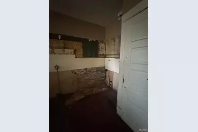 4224 N Florissant Avenue, Saint Louis, MO 63107 - Photo 12