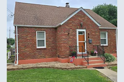 105 S Carleton Street, Farmington, MO 63640 - Photo 2