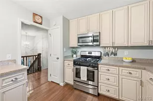 1117 Windyoak Dr, Ballwin, MO 63021 - Photo 8
