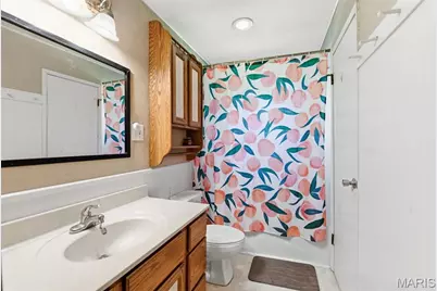 1901 Croftdale Drive, Florissant, MO 63031 - Photo 12