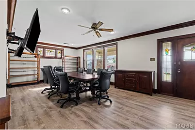 8923 Gravois Road, Affton, MO 63123 - Photo 6
