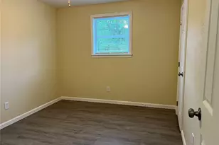 902 Elm St, Montgomery City, MO 63361 - Photo 14