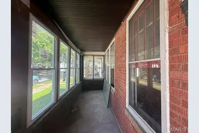 4222 Osceola Street, Saint Louis, MO 63116 - Photo 2