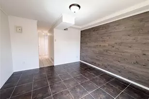 13451 Land O Woods Dr, Saint Louis, MO 63141 - Photo 8