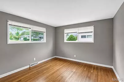 9811 Portage Drive, Saint Louis, MO 63136 - Photo 22