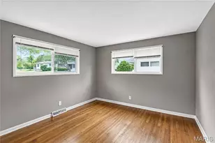 9811 Portage Dr, Saint Louis, MO 63136 - Photo 22