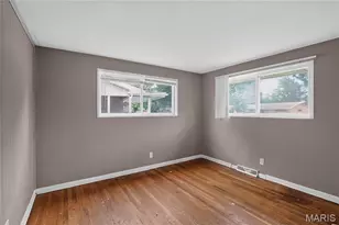 9811 Portage Dr, Saint Louis, MO 63136 - Photo 16