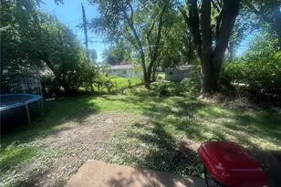 9822 Treadway Ln, Saint Louis, MO 63134 - Photo 20