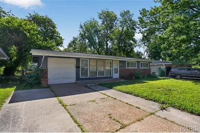 10744 Hallstead Drive, Saint Louis, MO 63136 - Photo 2