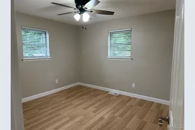 7230 Howdershell Road, Hazelwood, MO 63042 - Photo 14