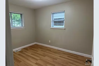 7230 Howdershell Road, Hazelwood, MO 63042 - Photo 16