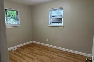 7230 Howdershell Rd, Hazelwood, MO 63042 - Photo 16