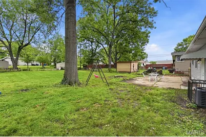 9607 Harold Drive, Saint Louis, MO 63134 - Photo 26
