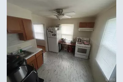 4508 Edmundson Road, Saint Louis, MO 63134 - Photo 8