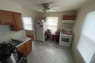 4508 Edmundson Rd, Saint Louis, MO 63134 - Photo 8