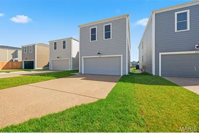 234 Marais Temps Clair Way, Saint Charles, MO 63301 - Photo 46