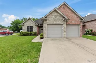 2953 Beavercreek Dr, Cape Girardeau, MO 63701 - Photo 2