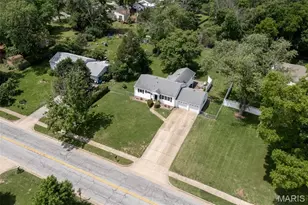 207 Hillsdale Dr, Ballwin, MO 63011 - Photo 30