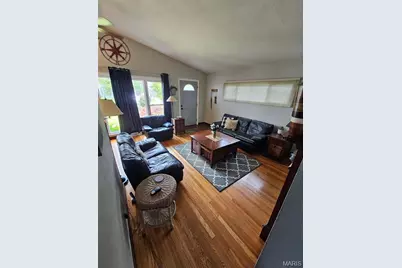 136 Monica Drive, Saint Louis, MO 63127 - Photo 4