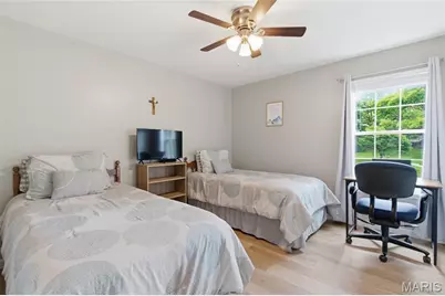 7600 Triwoods Drive #E, Shrewsbury, MO 63119 - Photo 14