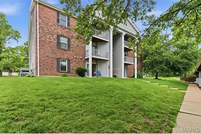 7600 Triwoods Drive #E, Shrewsbury, MO 63119 - Photo 22