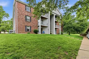 7600 Triwoods Dr, Shrewsbury, MO 63119 - Photo 22