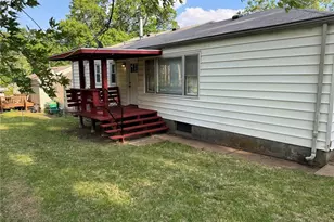 1141 Kilgore, Bellefontaine Neighbors, MO 63137 - Photo 2